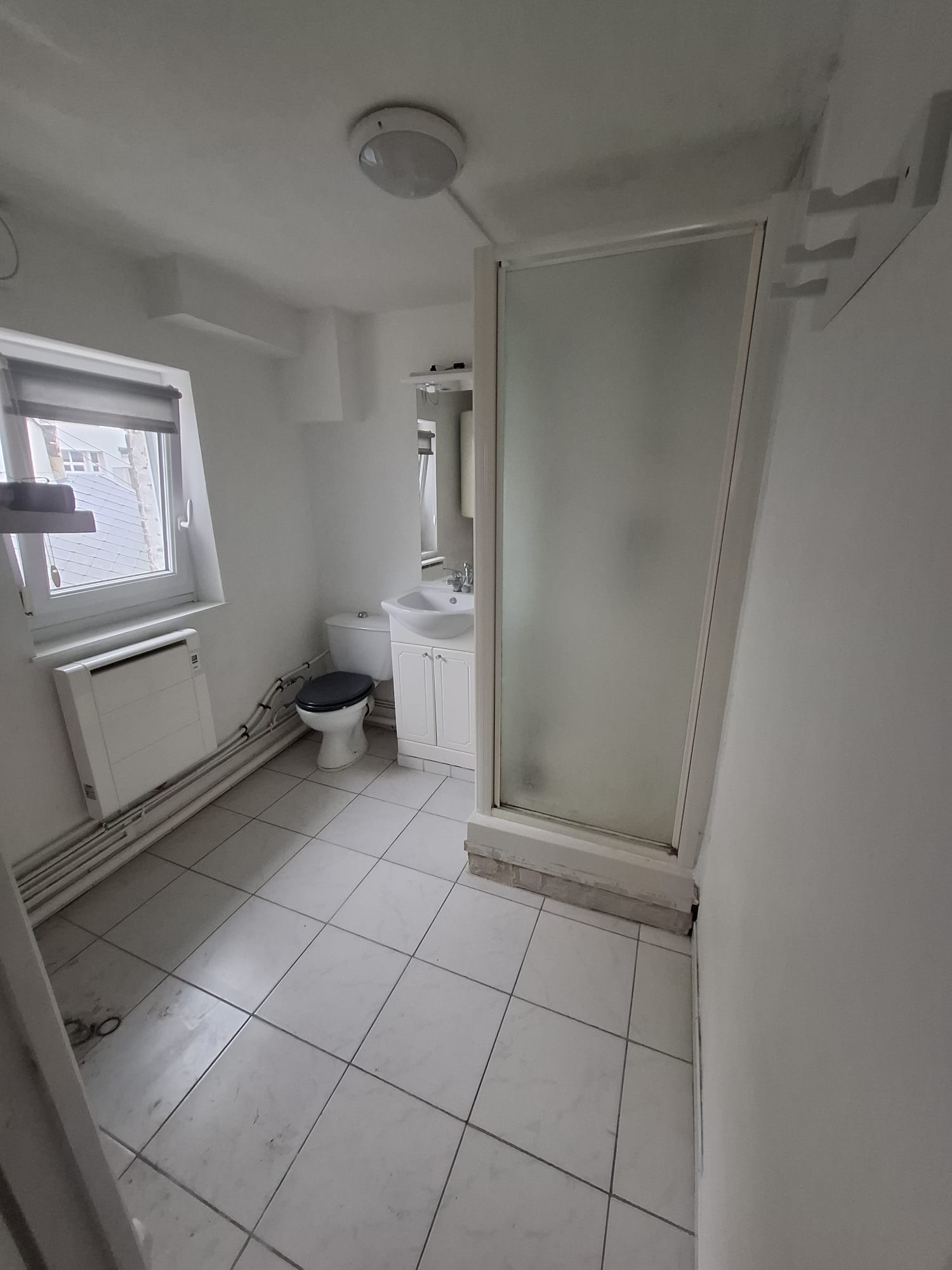 Rénovation d’une salle de bain après sinistre à Rouen Préfecture - Photo 2